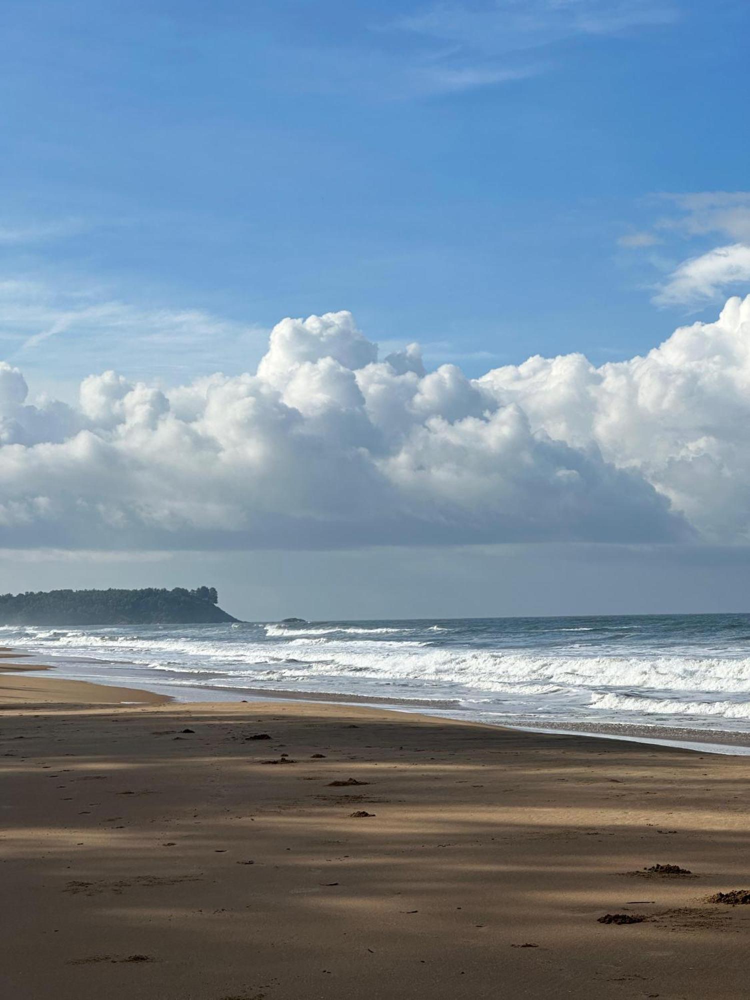 Kurma A Private Beach Kumta Exterior photo