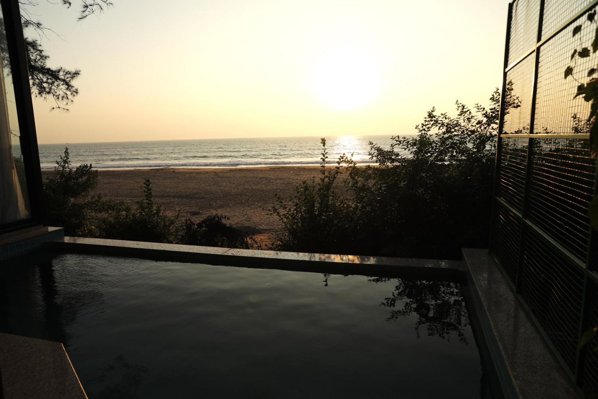 Kurma A Private Beach Kumta Exterior photo